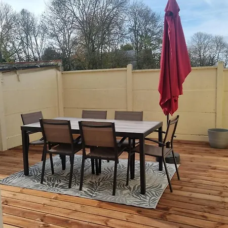 Maison Proche Omaha * غراند كامب-مايسي